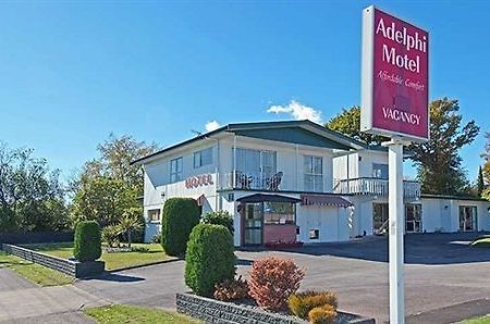 Adelphi Motel Таупо Экстерьер фото